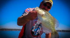 Catching HUGE Pre Spawn Crappie with Asleep at the Reel Fishing and my724outdoors.com!