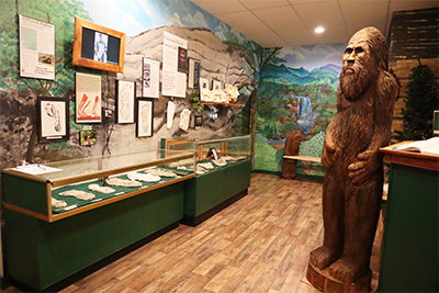 WV Bigfoot Museum with The Carpetbagger and my724outdoors.com!