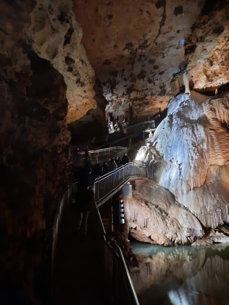 Discover The Beauty of Onondaga Cave This Summer! with MoStateParks and my724outdoors.com!