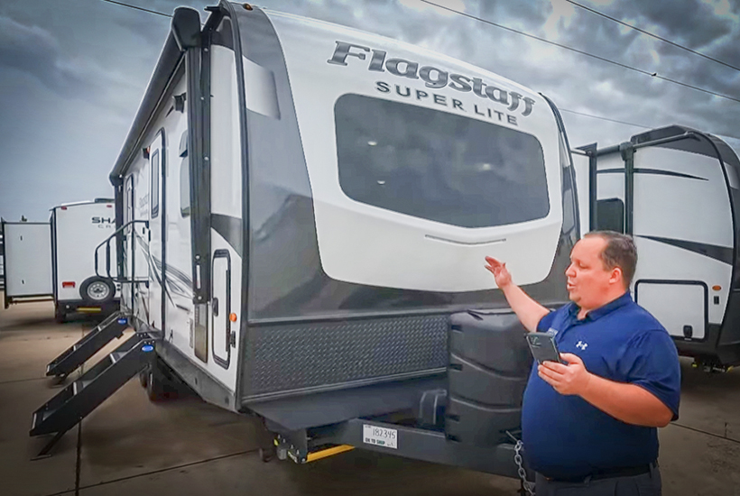 The 2022 Forest River Flagstaff 26FKBS is a PERFECT Couples Camper! with Matt's RV Reviews and my724outdoors.com!