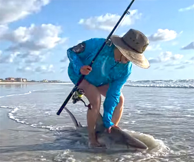 Simple Surf Fishing Method Catches the BIGGEST Fish with Hey Skipper and my724outdoors.com!