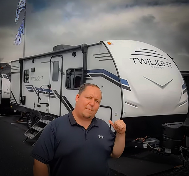 This 2023 Twilight SEL 2300 is the Perfect Couples Camper with Matt's RV Reviews and my724outdoors.com!