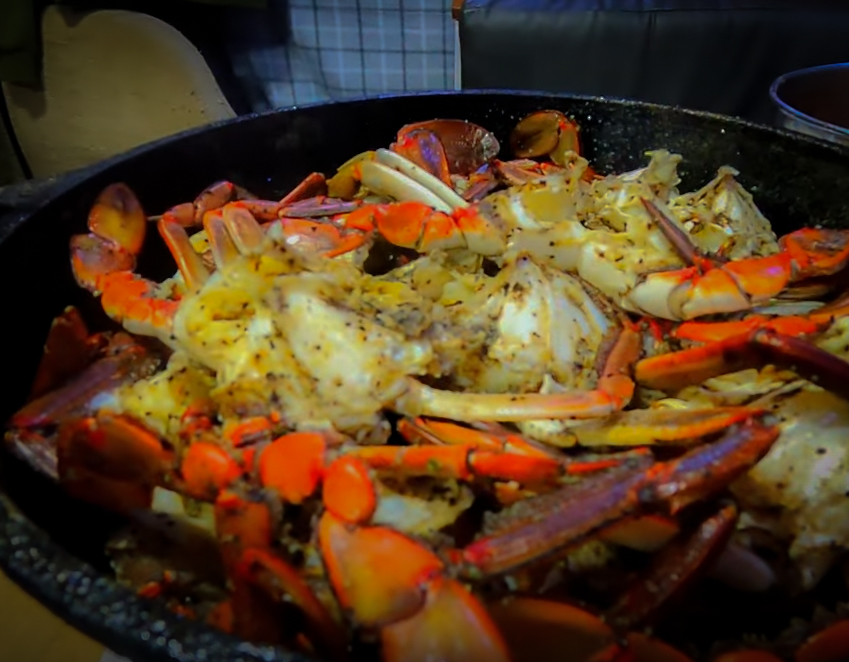 CATCH AND COOK DELICIOUS BLUE CRABS AT CAMP with Backwoods Gourmet and my724outdoors.com!