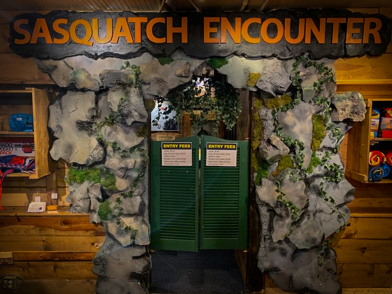 Exciting NEW Encounters with Sasquatch Original Podcast Episode 01 with Sasquatch Outpost and my724outdoors.com!