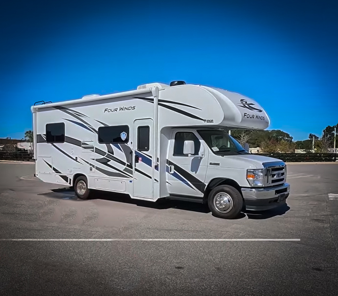 This 2023 Thor Fourwinds 25V is Perfect for Couples to Enjoy the Open Road with Matt's RV Reviews and my724outdoors.com!