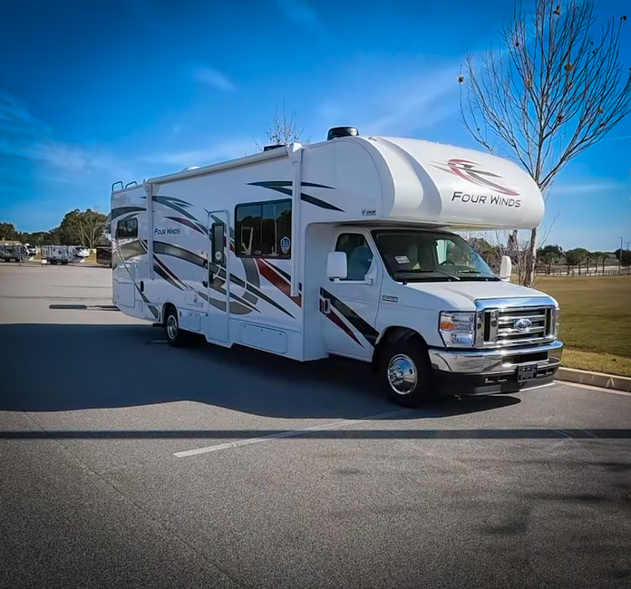 The 2023 Thor Four Winds 31EV has Massive Storage Space with Matt's RV Reviews and my724outdoors.com!
