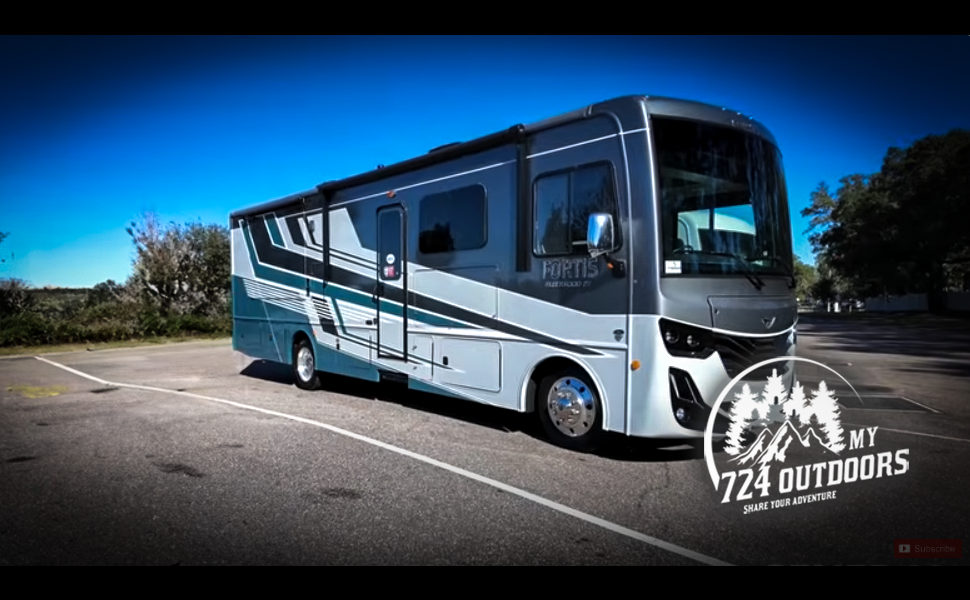 This Class A Motorhome Is THE PERFECT Size | my724outdoors.com